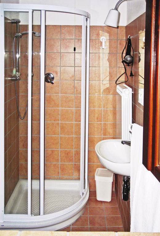 צ'יביטאנובה מארקה B&B Indipendenza חדר תמונה